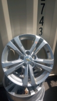 (4) Stock GMC Yukon 5-Lug Aluminum Alloy Wheels - 2