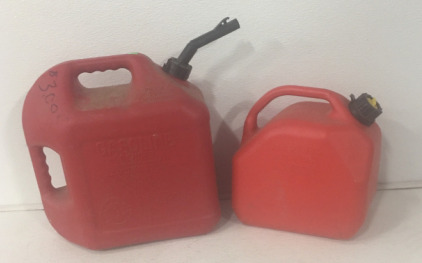 (2) Different Red Gas Can