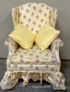 Vintage Yellow Floral Pattern Chair With (2) Pillows