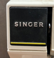 Singer Sewing Machine - 4