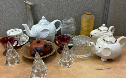 Home Decor and Collectibles: Vintage Teapots, Figurines, Glassware and More