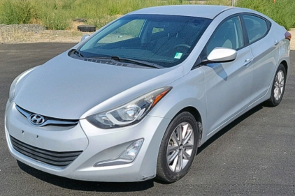 2015 HYUNDAI ELANTRA - CAMERA - BLUETOOTH!