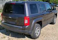 2015 JEEP PATRIOT - 4X4 - MANUAL- RUNS WELL - 6