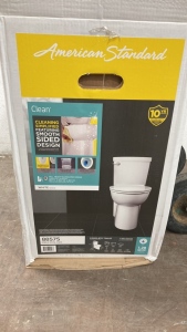 American Standard Complete Toilet