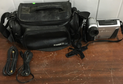 Sharp VL-H860u HI8 Viewcam Camcorder With Camera Bag