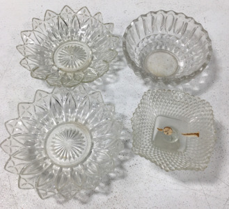 (2) Clear Glass Carnival Petal Bowl Atomic Starburst Vintage, (1) Candy Bowl Bowl Dish