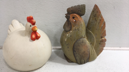 (1) 10&rdquo; Rooster (1) 12&rdquo; Rooster