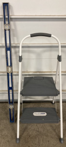 48&rdquo; Level, 2-Step Stool