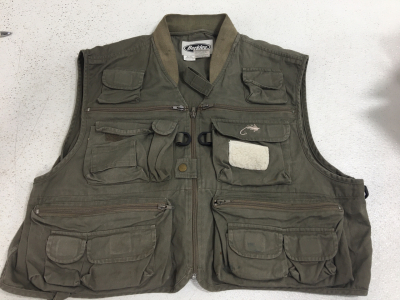 Berkley Fishing Vest sz XL