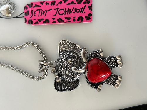 Betsey Johnson Elephant Pendant Necklace