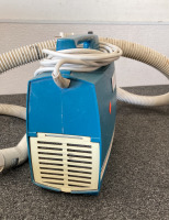 Montgomery Ward Small Vacuum - 4