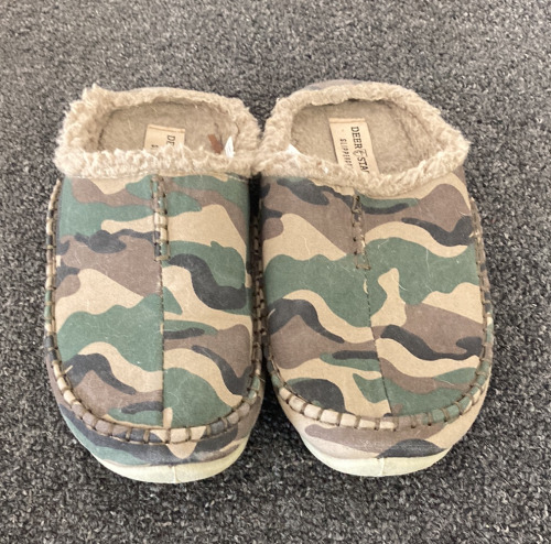 Camo Clothing (Slippers, Sweatshirt, Shirts and More)