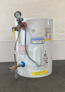 GE 10 Gallon Water Heater