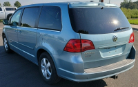 2010 VOLKSWAGEN ROUTAN - DVD PLAYER! - 4