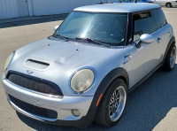 2008 MINI COOPER S - AFTERMARKET RIMS AND TIRES!