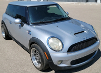 2008 MINI COOPER S - AFTERMARKET RIMS AND TIRES! - 8