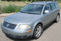 2005 VOLKSWAGON PASSAT - GOOD MILES