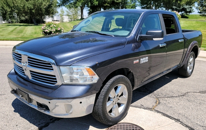 2014 RAM 1500 - 4X4 - HEMI - RUNS WELL