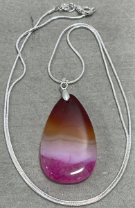 (1) 69.15ct Druzy Agate Gemstone Teardrop Pendant W/ .925 Necklace