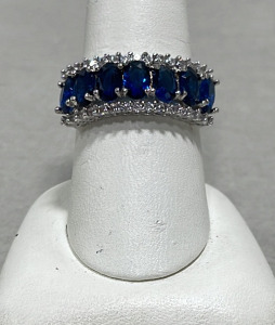 (1) Blue Oval Cut Sapphire .925 Ladies Ring Size 9