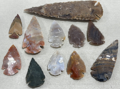 (1) 4-1/2&rdquo; Hand Knapped Indian Spearhead, (10) 1-1/2&rdquo; To 2-1/2&rdquo; Hand Knapped Indian Arrowheads