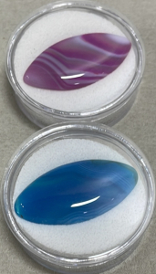 (1) 27.50ct Pink Stripes Agate Gemstone Cabochon, (1) 39.75ct Blue Stripes Agate Gemstone Cabochon