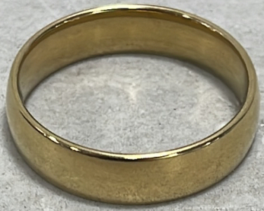 (1) Men&rsquo;s Gold Toned Ring Size 13
