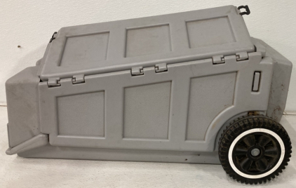 (1) Grey 2 Wheel Rolling Toolbox, (1)29&rsquo;&rsquo; Metal RV Table Stand
