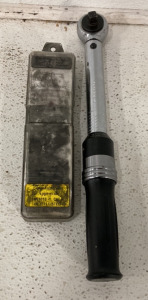 (1) TrueCraft 3/8 Click Torque Wrench, (1) Wavetek DM73A Digital Multimeter