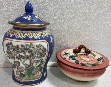 (2) Beautful Chinese Canisters