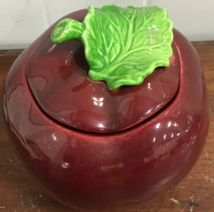 RED Delicious Apple Ceramic Cookie Jar Vintage