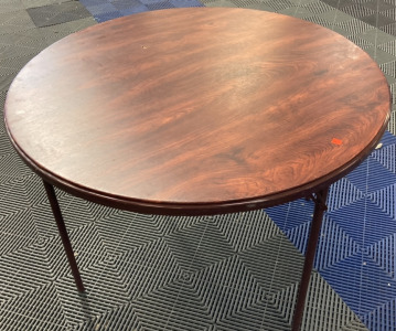 Collapsible Round Table