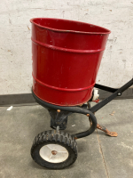 Seed/Fertilizer Spreader