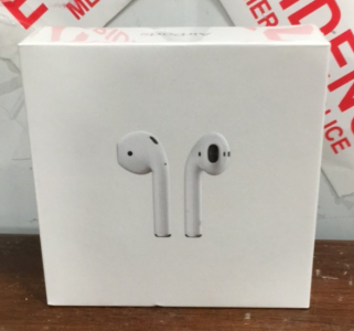 New Apple AirPods Gen 1 Or 2 With Charging Case
