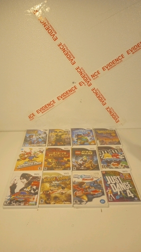 (12) Wii Games Including M&M's Kart Racing!