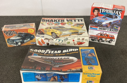 (5) Vintage Model Kits