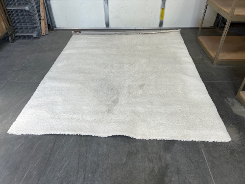 7&rsquo;x 9&rsquo; Area Rug
