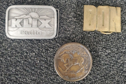 (3) Belt Buckles
