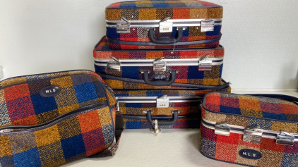 5pc Vintage Plaid Skyway Luggage Set