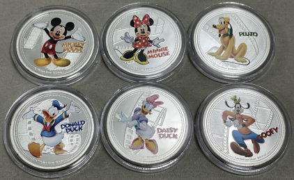 (6) Disney Character Collectible Coins… Mickey, Minnie, Donald, Daisy, Goofy, Pluto