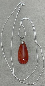 (1) 19.25ct Red Striped Agate Teardrop Gemstone .925 Necklace