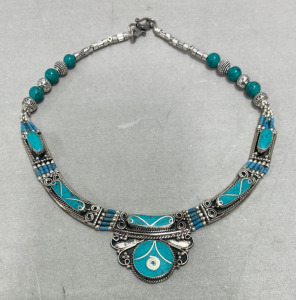 (1) Beautiful Silver Inlaid Turquoise Necklace