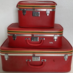 3pc Vintage Red AirNita Ventura Locking Luggage
