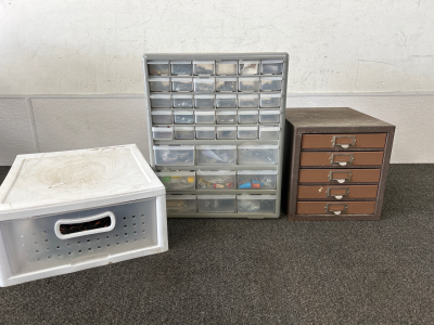 Hardware Organizers, Lots of Hardware in the Drawers!