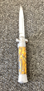 4&rdquo;Blade Switch Knife