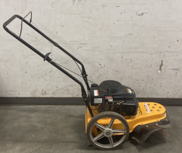 Cub Cadet Trimmer