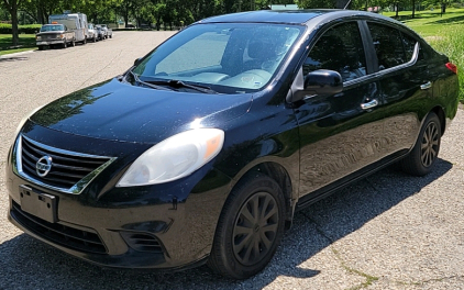 2012 NISSAN VERSA - 113K MILES!