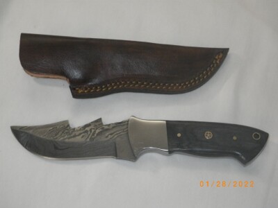 Demascus Custom Made Full Tang Hunting Knife With Sheath