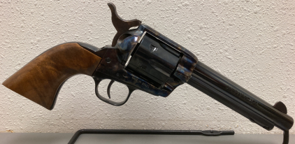 Taurus SAA 45 Colt Revolver&mdash; YE308136