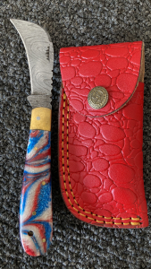 Folding Damascus Knife With Holder